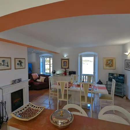 Pina Lejlighed Lumbarda