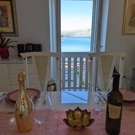 Pina Apartman Lumbarda