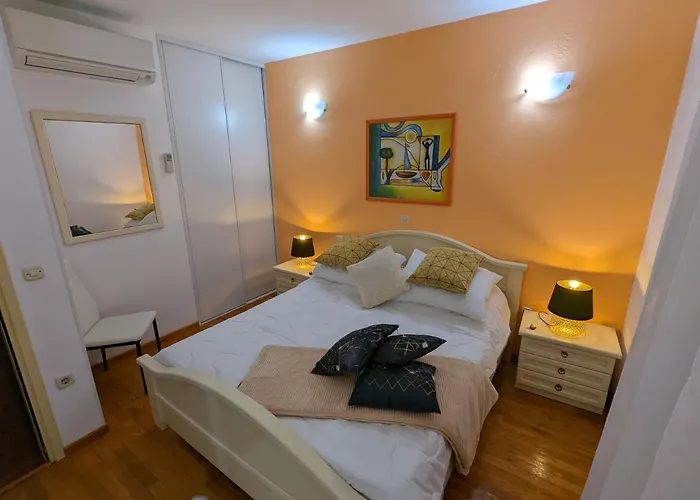 Pina Διαμέρισμα Λομπάρδα