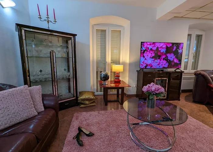 Διαμέρισμα Pina Λομπάρδα