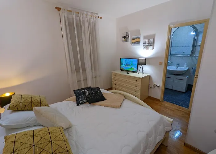 Pina Λομπάρδα