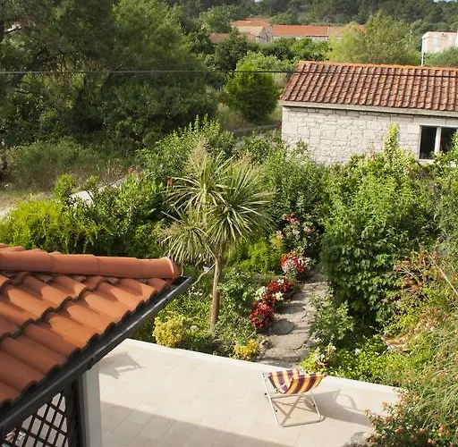 Διαμέρισμα Pina *